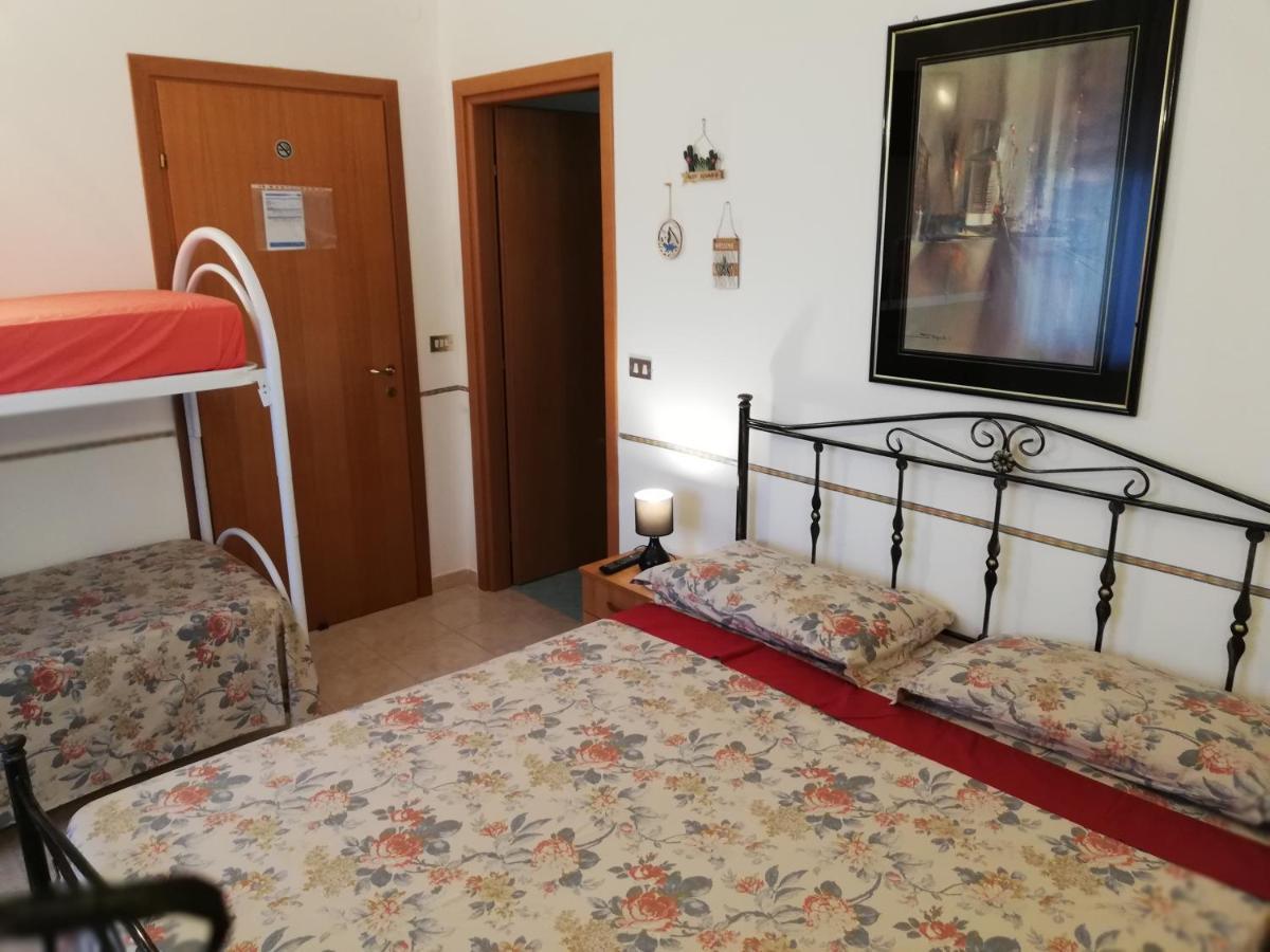 B&B Il Melograno Salento Torre Inserraglio Eksteriør billede